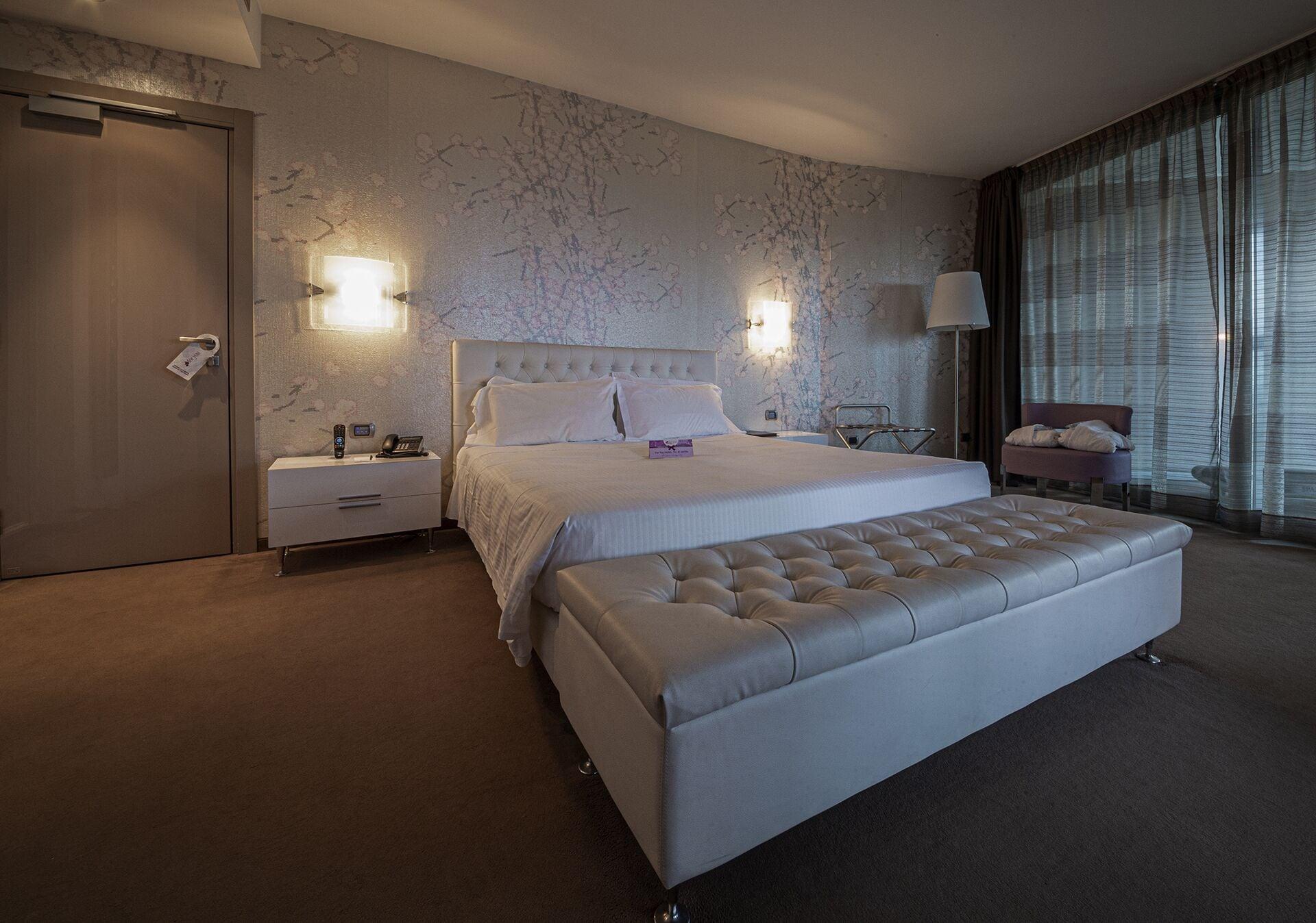 Hotel For You Cernusco Sul Naviglio Exterior foto